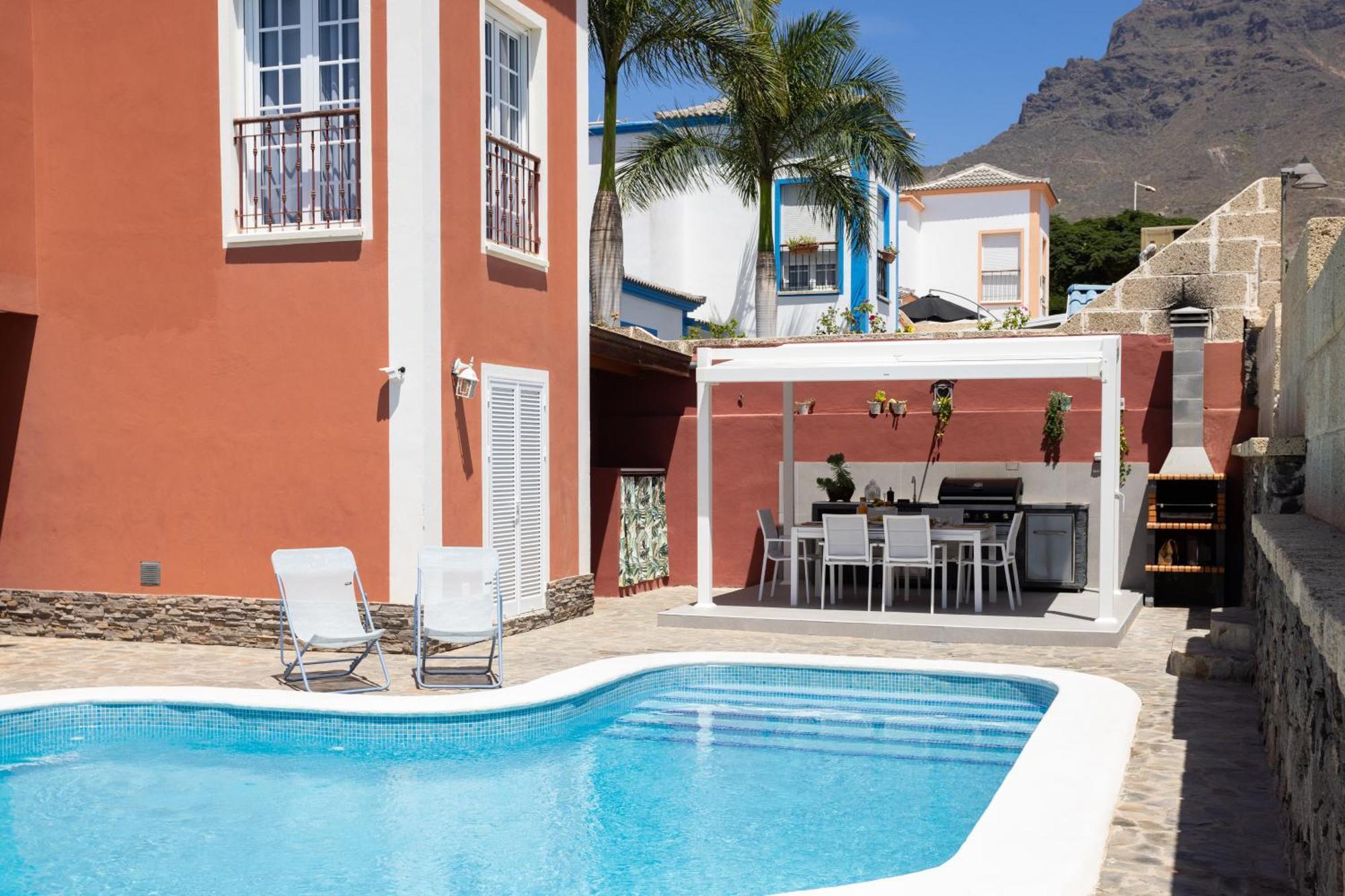 Villa Chloe Costa Adeje Tenerifesummervillas Giant Private Pool 11 Meters Long מראה חיצוני תמונה