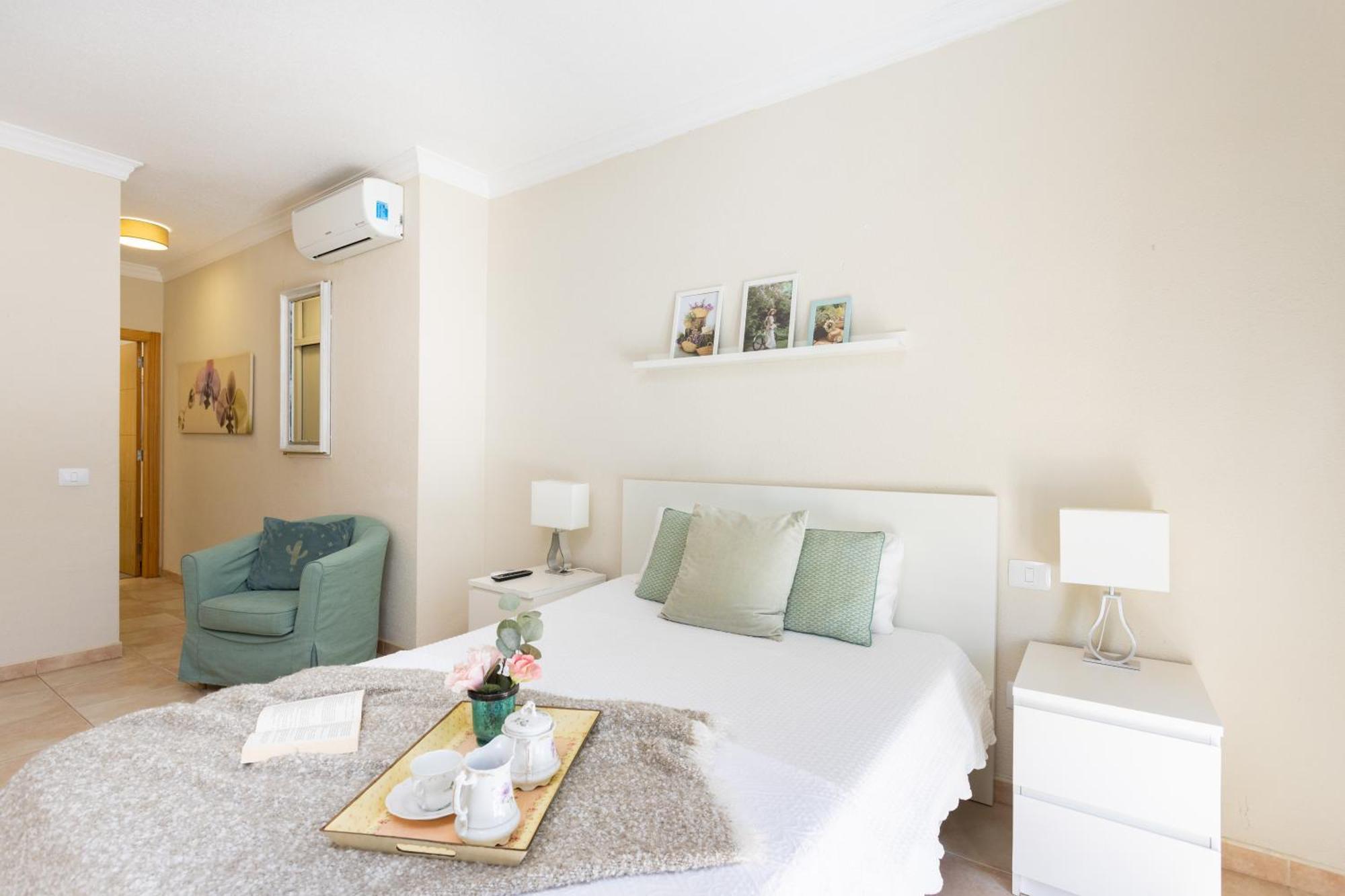 Villa Chloe Costa Adeje Tenerifesummervillas Giant Private Pool 11 Meters Long מראה חיצוני תמונה